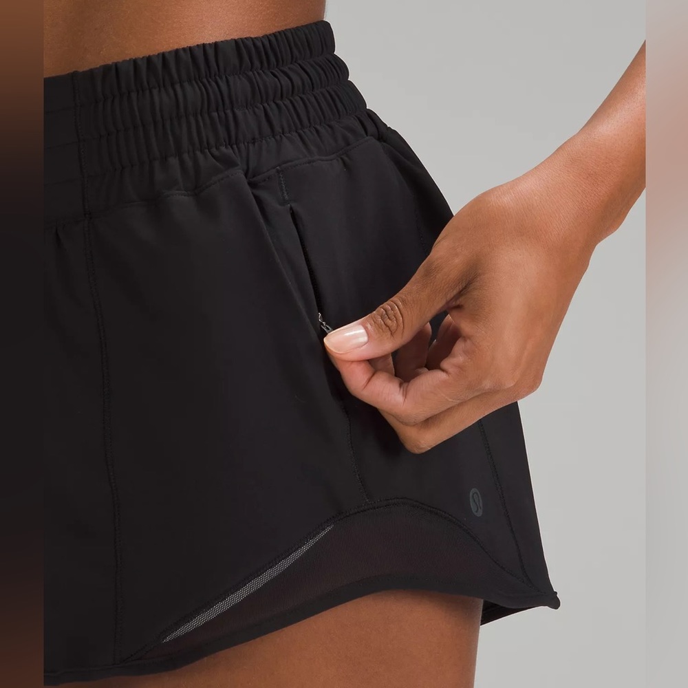 Hotty Hot High-Rise Lined Short 2.5